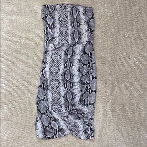 PrettyLittleThing Snakeskin Bodycon Dress